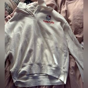 Hello Kitty Off-White Fleece Top